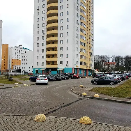 Olshevskogo Apartment *
