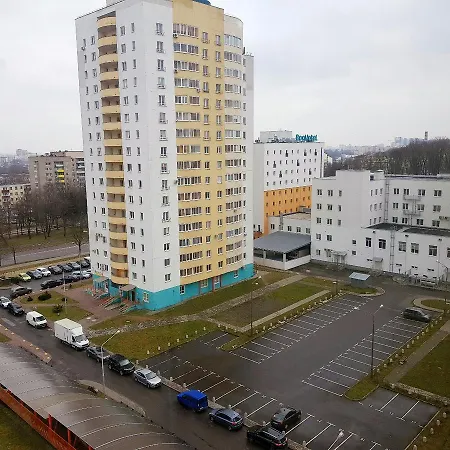 Olshevskogo Apartment *